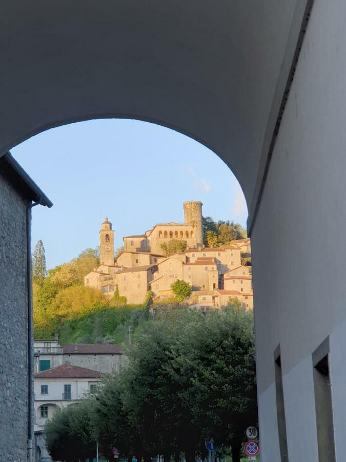 La Divina Corte Bagnone Bagian luar foto